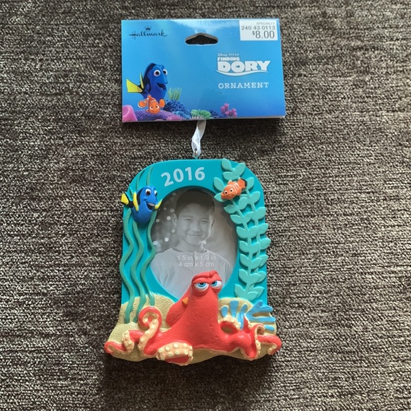 4 ornament picture frames - Picture 5 of 6